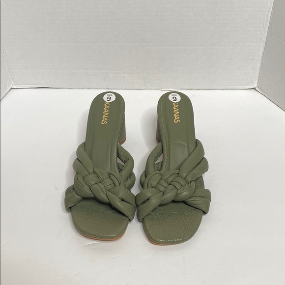Kaanas Shoes - Kaanas Green Slide Sandals with Braided Detail Size 9